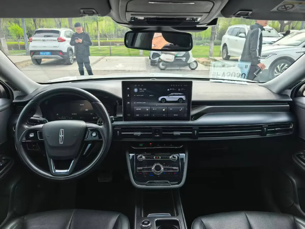 2022 Lincoln Corsair 2.0T 245HP L4 8AT,autocango,china used car exporter,china ev exporter,chinese used car exporter,chinese used ev exporter