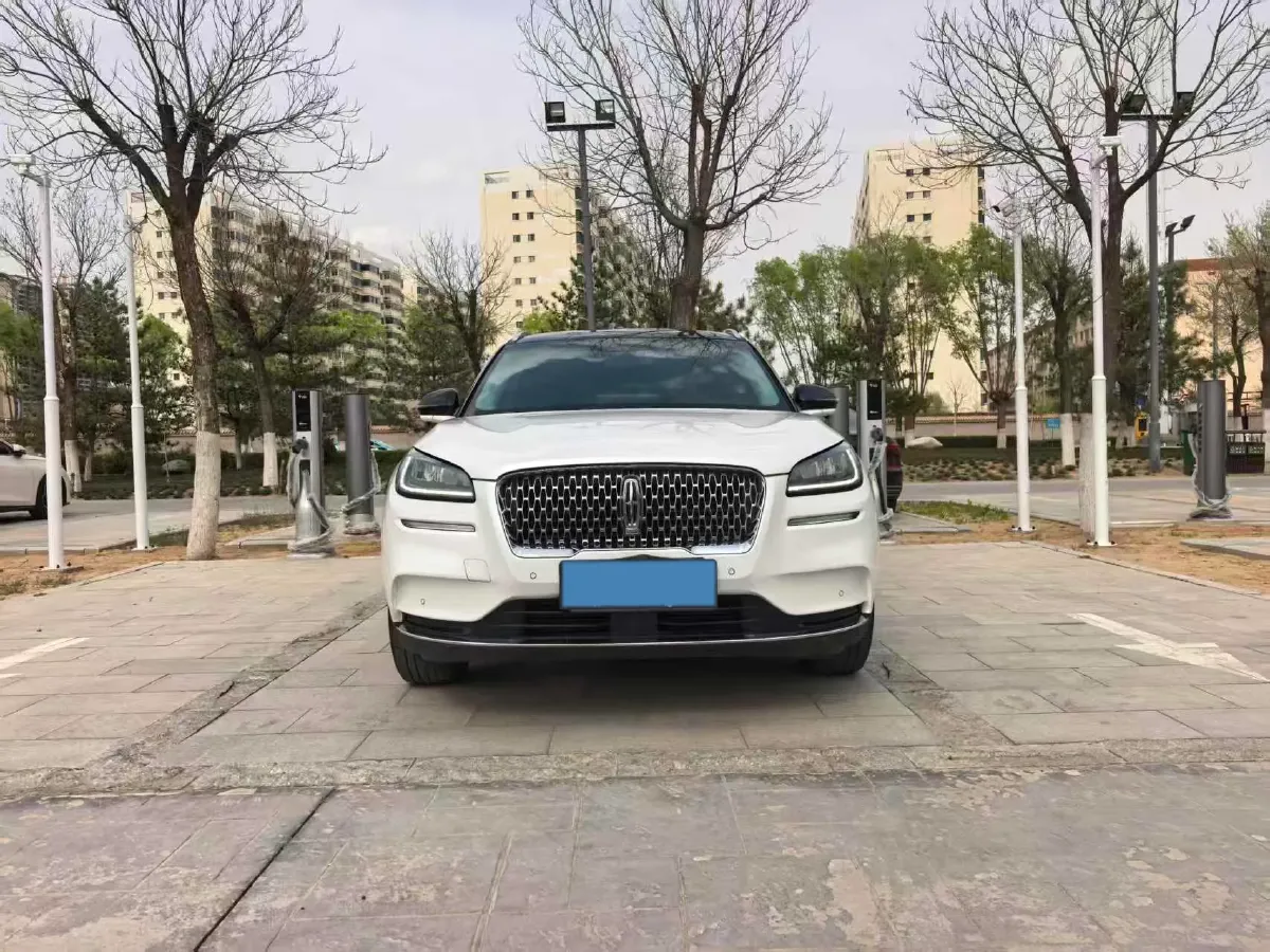 2022 Lincoln Corsair 2.0T 245HP L4 8AT,autocango,china used car exporter,china ev exporter,chinese used car exporter,chinese used ev exporter