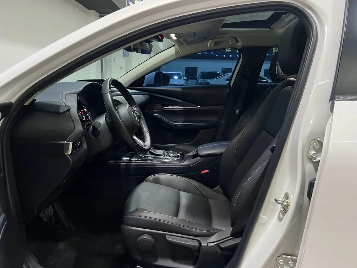 2021 Mazda CX-30 2.0L 158HP L4 6AT,autocango,china used car exporter,china ev exporter,chinese used car exporter,chinese used ev exporter