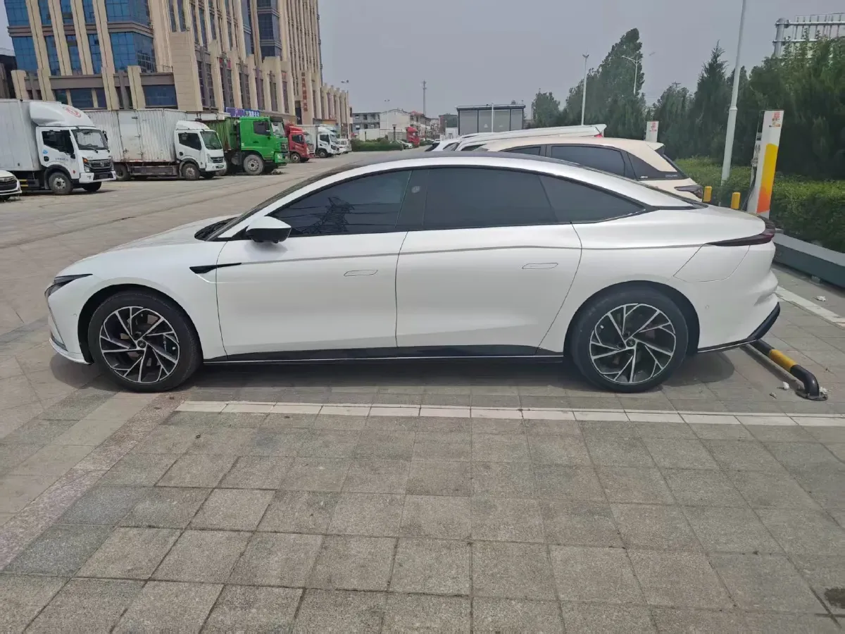 2022 IM L7 BEV 90KWH,autocango,china used car exporter,china ev exporter,chinese used car exporter,chinese used ev exporter