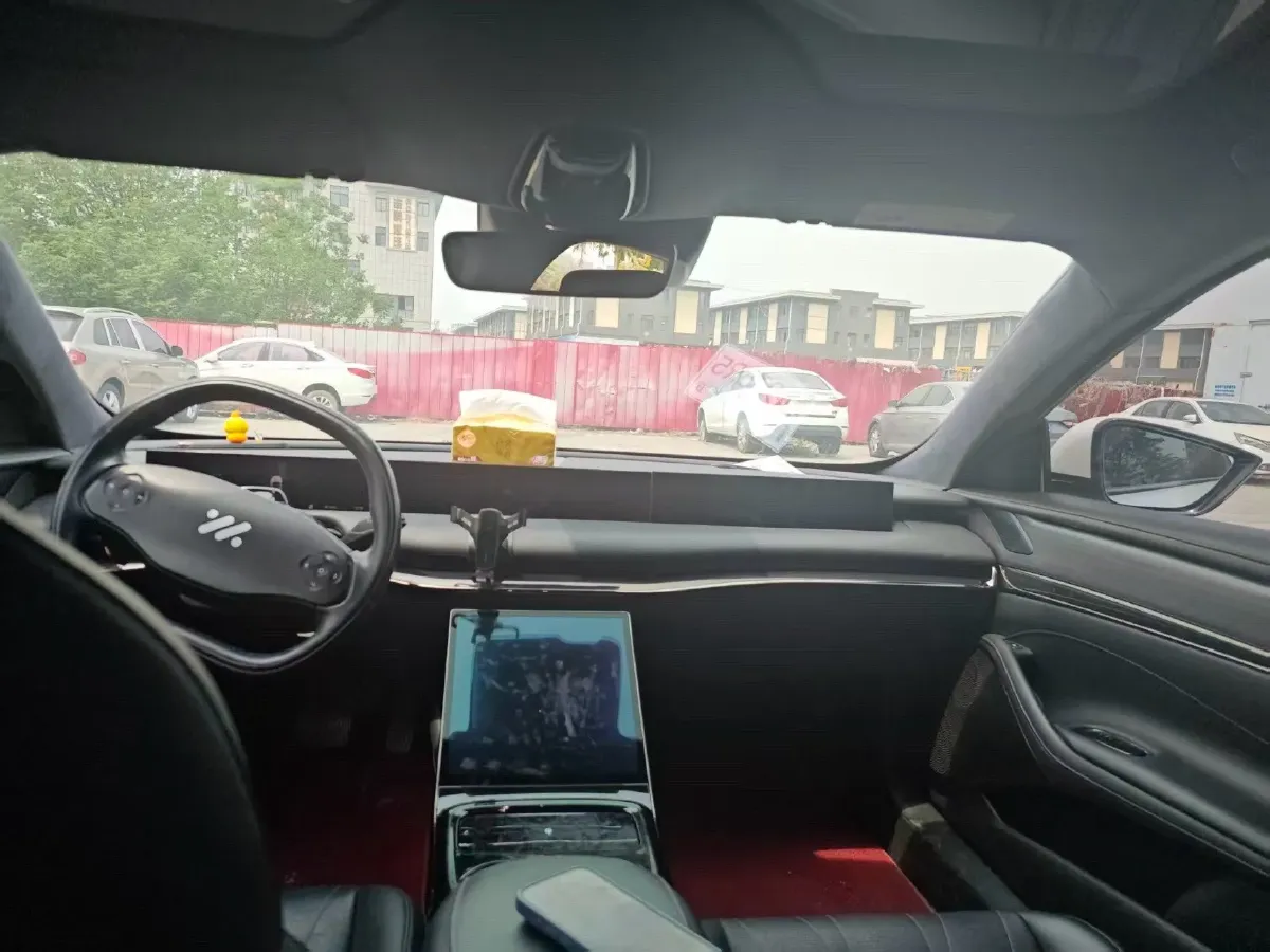 2022 IM L7 BEV 90KWH,autocango,china used car exporter,china ev exporter,chinese used car exporter,chinese used ev exporter