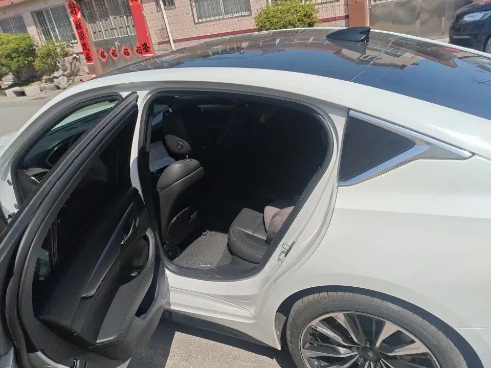 2023 Cadillac CT5 2.0T 237HP L4 10AT,autocango,china used car exporter,china ev exporter,chinese used car exporter,chinese used ev exporter