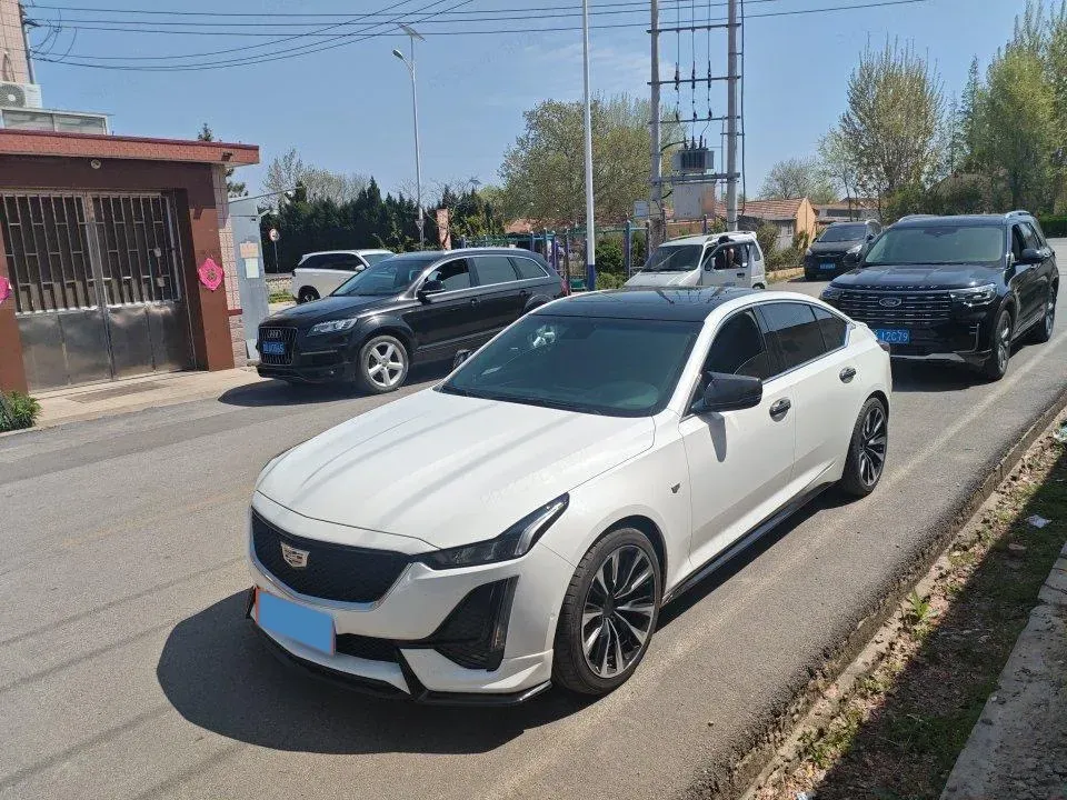 2023 Cadillac CT5 2.0T 237HP L4 10AT,autocango,china used car exporter,china ev exporter,chinese used car exporter,chinese used ev exporter
