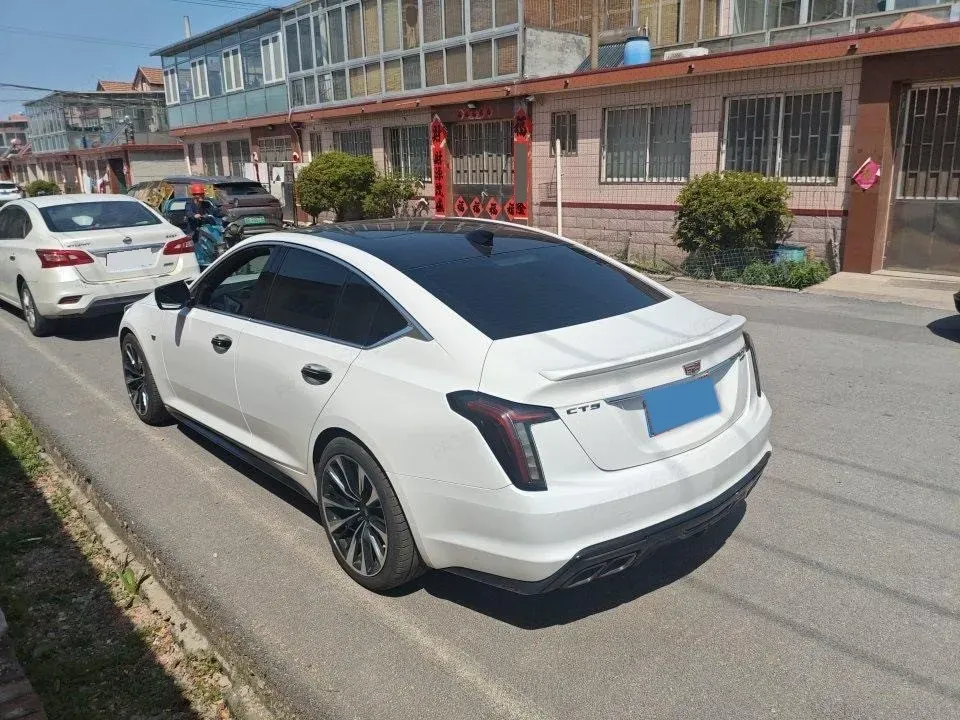 2023 Cadillac CT5 2.0T 237HP L4 10AT,autocango,china used car exporter,china ev exporter,chinese used car exporter,chinese used ev exporter