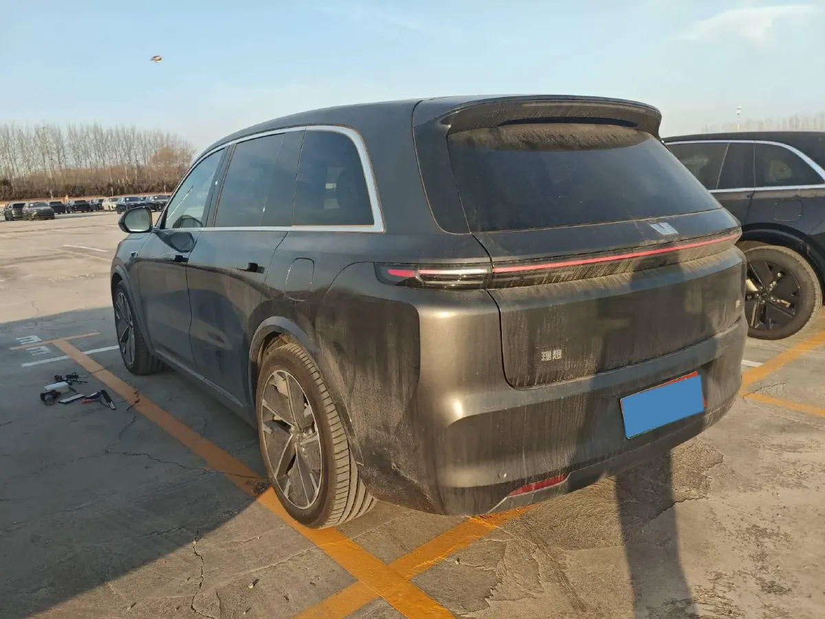 2025 Li L8 Range Extended 154HP REEV,autocango,china used car exporter,china ev exporter,chinese used car exporter,chinese used ev exporter