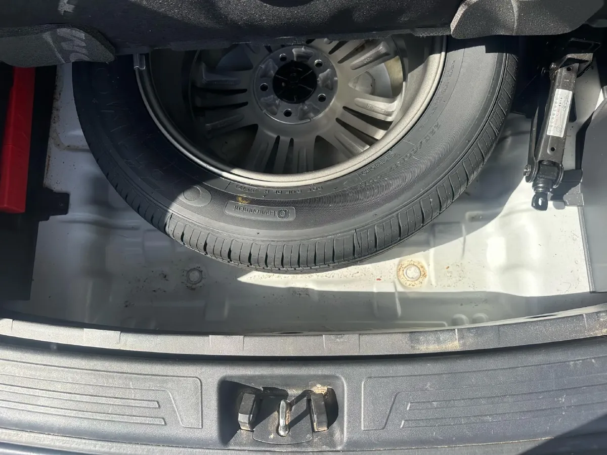 2015 Hyundai ix35 2.0L 165HP L4 6AT,autocango,china used car exporter,china ev exporter,chinese used car exporter,chinese used ev exporter