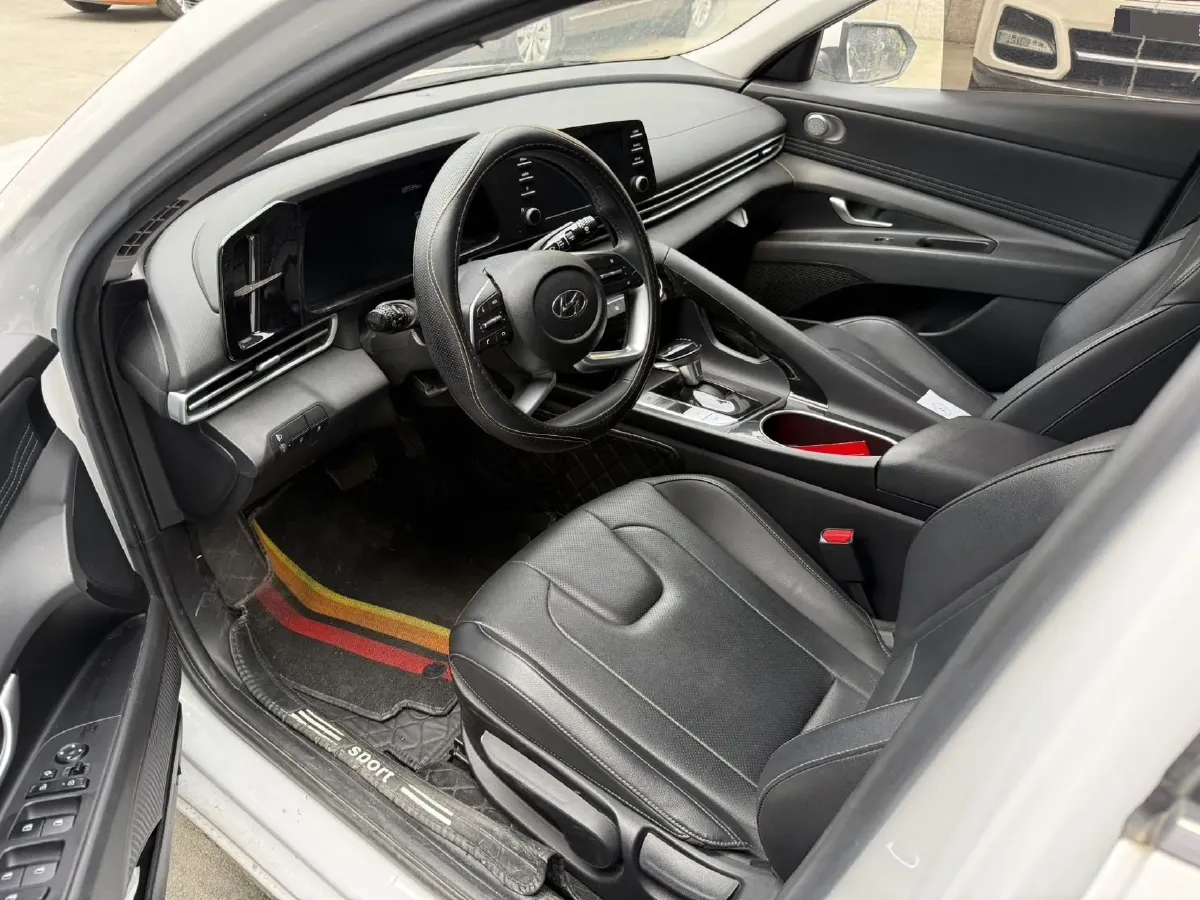 2022 Hyundai Elantra 1.5L 115HP L4 CVT,autocango,china used car exporter,china ev exporter,chinese used car exporter,chinese used ev exporter