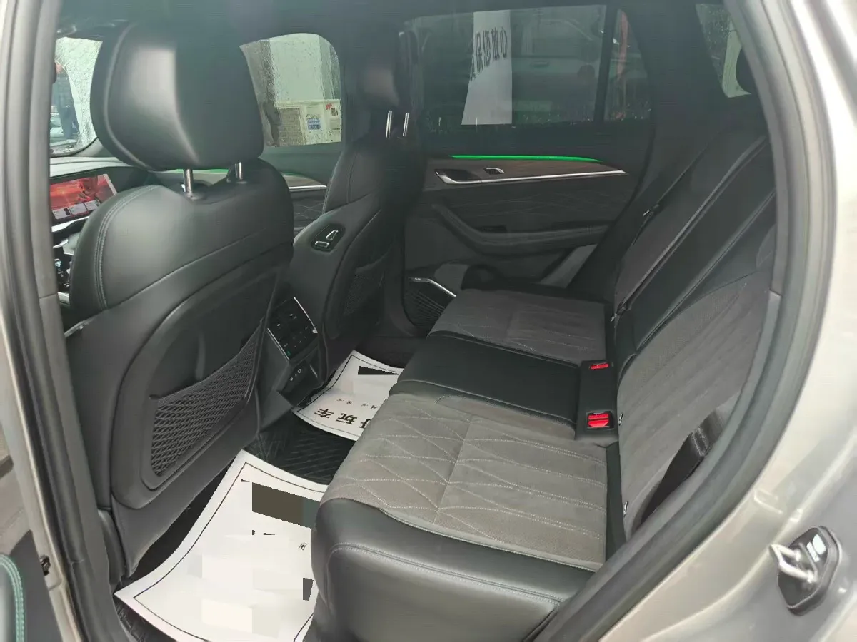 2025 Geely Monjaro 2.0T 238HP L4 8AT,autocango,china used car exporter,china ev exporter,chinese used car exporter,chinese used ev exporter