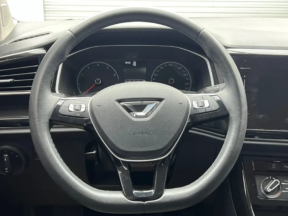 2021 Jetta VS5 1.4T 150HP L4 6AT,autocango,china used car exporter,china ev exporter,chinese used car exporter,chinese used ev exporter