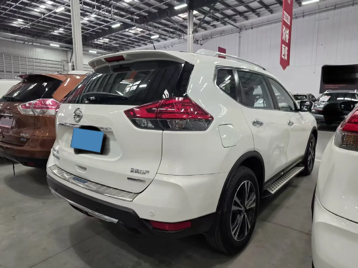 2020 Nissan X-Trail 2.5L 186HP L4 CVT,autocango,china used car exporter,china ev exporter,chinese used car exporter,chinese used ev exporter