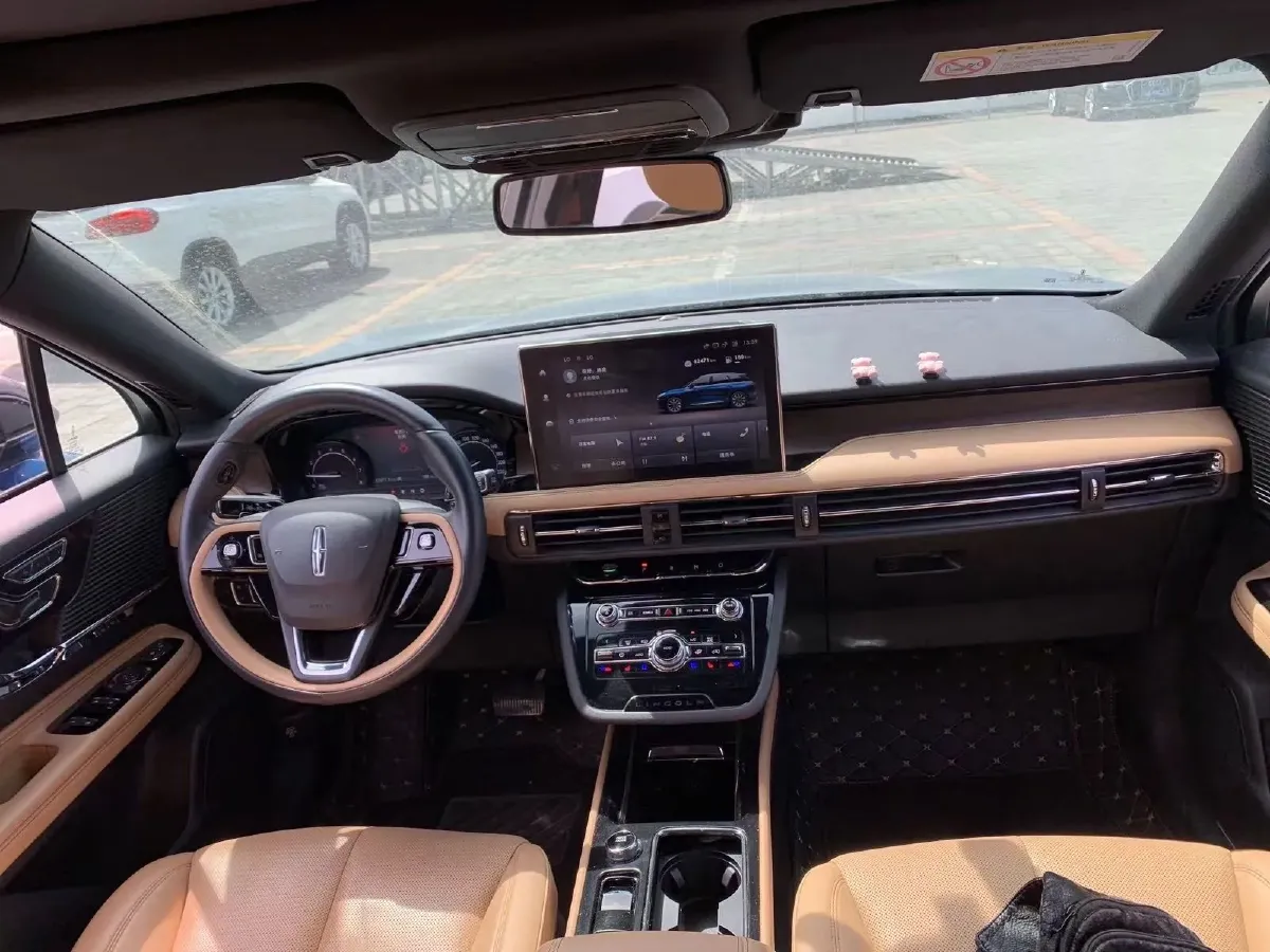 2020 Lincoln Corsair 2.0T 245HP L4 8AT,autocango,china used car exporter,china ev exporter,chinese used car exporter,chinese used ev exporter