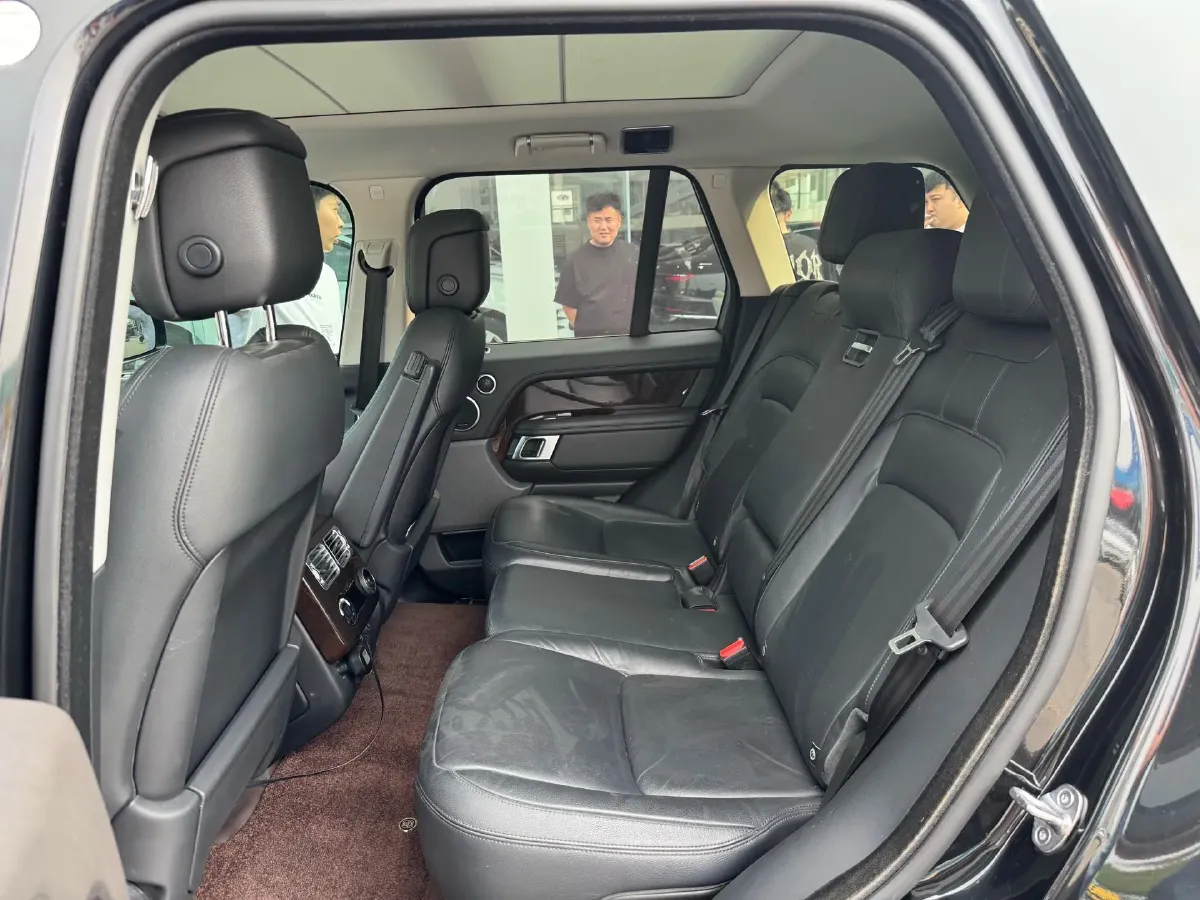 2021 Land Rover Range Rover 3.0T 360HP L6 8AT,autocango,china used car exporter,china ev exporter,chinese used car exporter,chinese used ev exporter