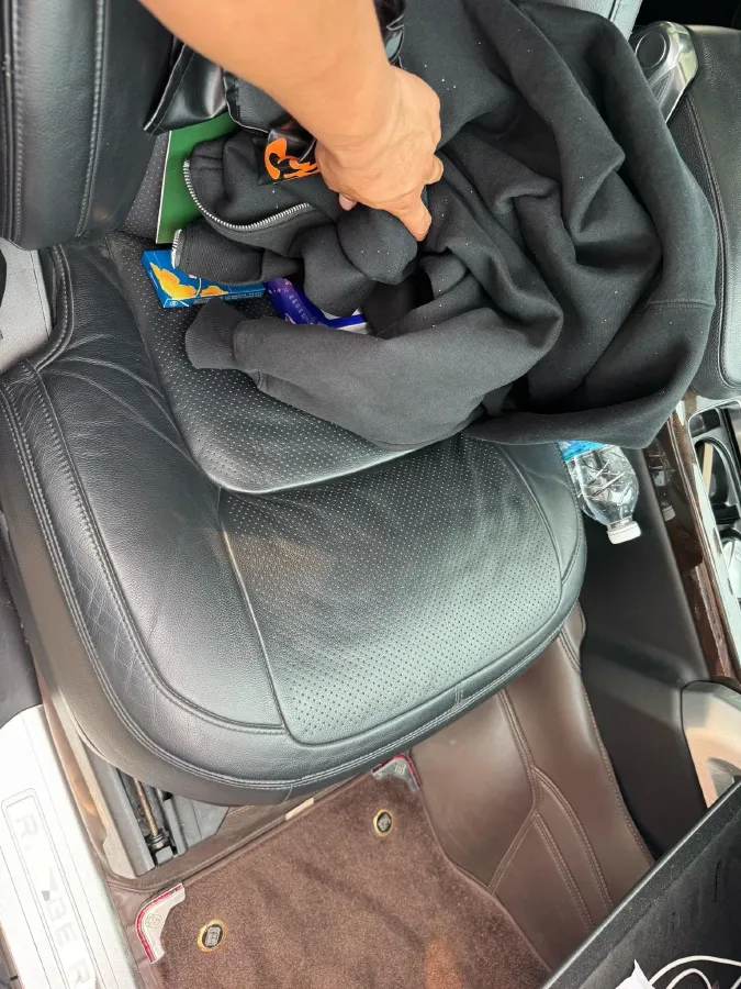 2021 Land Rover Range Rover 3.0T 360HP L6 8AT,autocango,china used car exporter,china ev exporter,chinese used car exporter,chinese used ev exporter