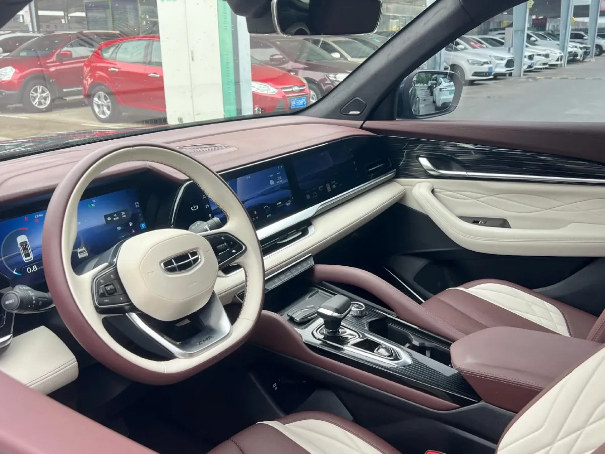 2021 Geely Monjaro 2.0T 218HP L4 7DCT,autocango,china used car exporter,china ev exporter,chinese used car exporter,chinese used ev exporter