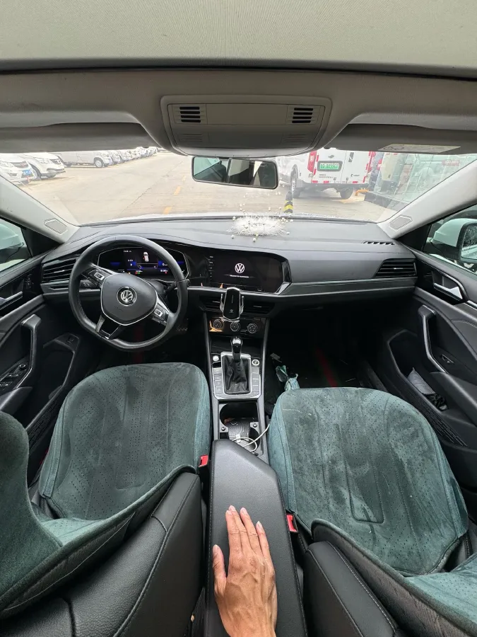 2021 Volkswagen Sagitar 1.2T 116HP L4 7DCT,autocango,china used car exporter,china ev exporter,chinese used car exporter,chinese used ev exporter