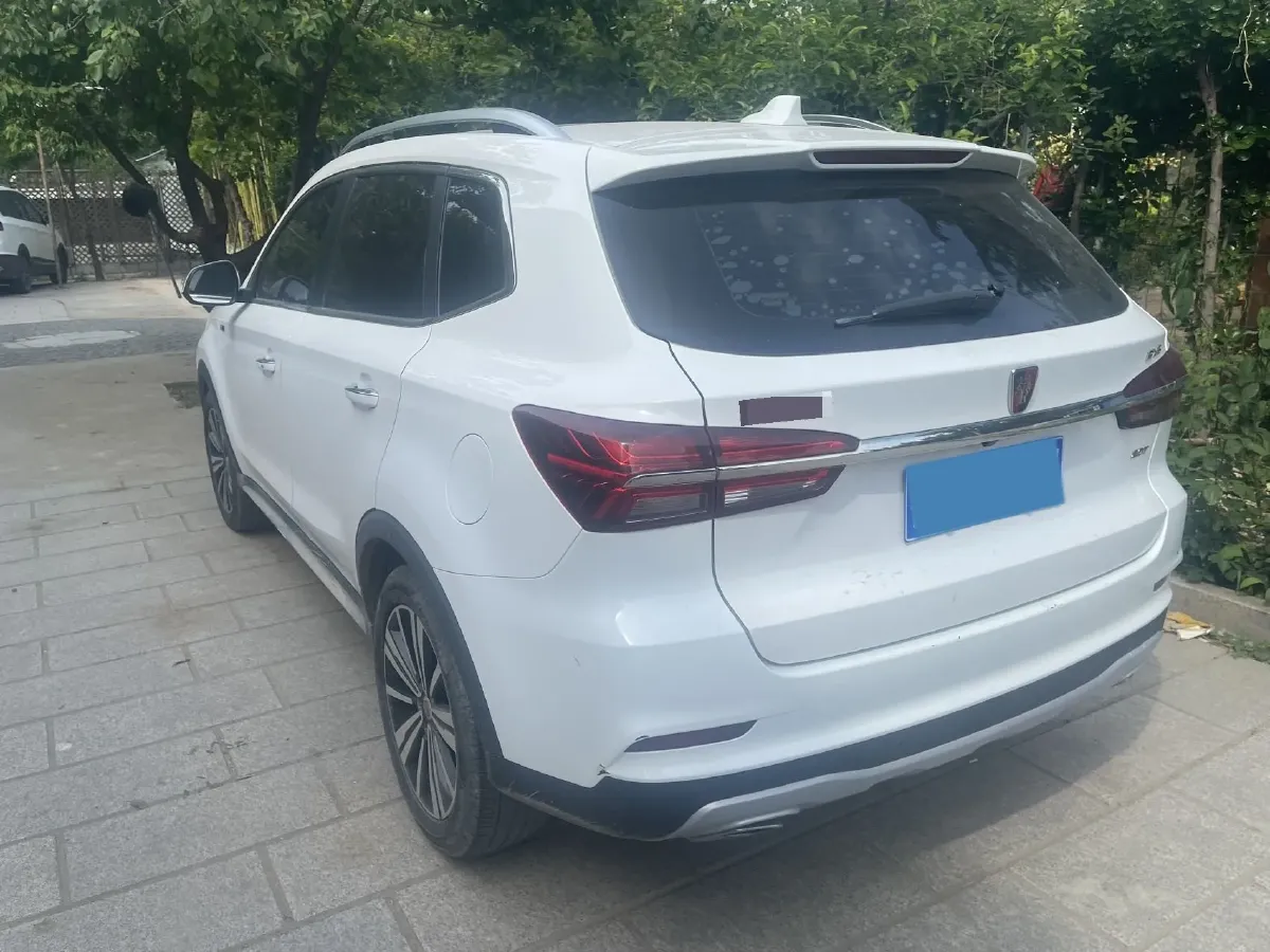 2020 Roewe i6 1.5T 169HP L4 7DCT,autocango,china used car exporter,china ev exporter,chinese used car exporter,chinese used ev exporter