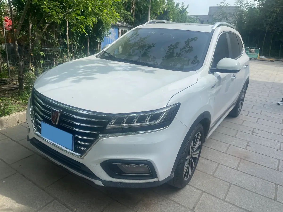 2020 Roewe i6 1.5T 169HP L4 7DCT,autocango,china used car exporter,china ev exporter,chinese used car exporter,chinese used ev exporter