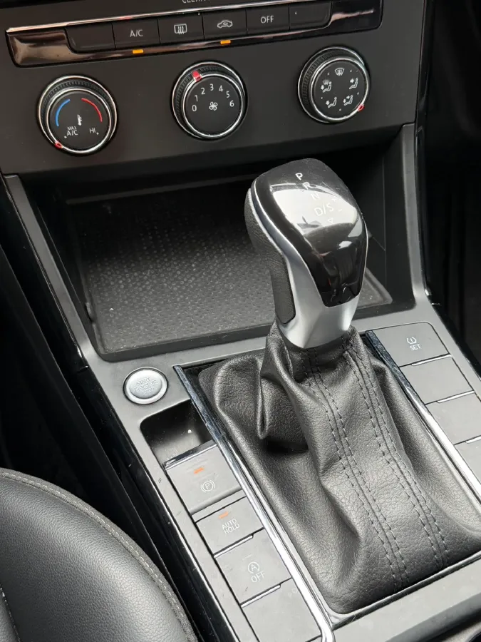 2019 Chevrolet Equinox 1.5T 180HP L4 6AT,autocango,china used car exporter,china ev exporter,chinese used car exporter,chinese used ev exporter