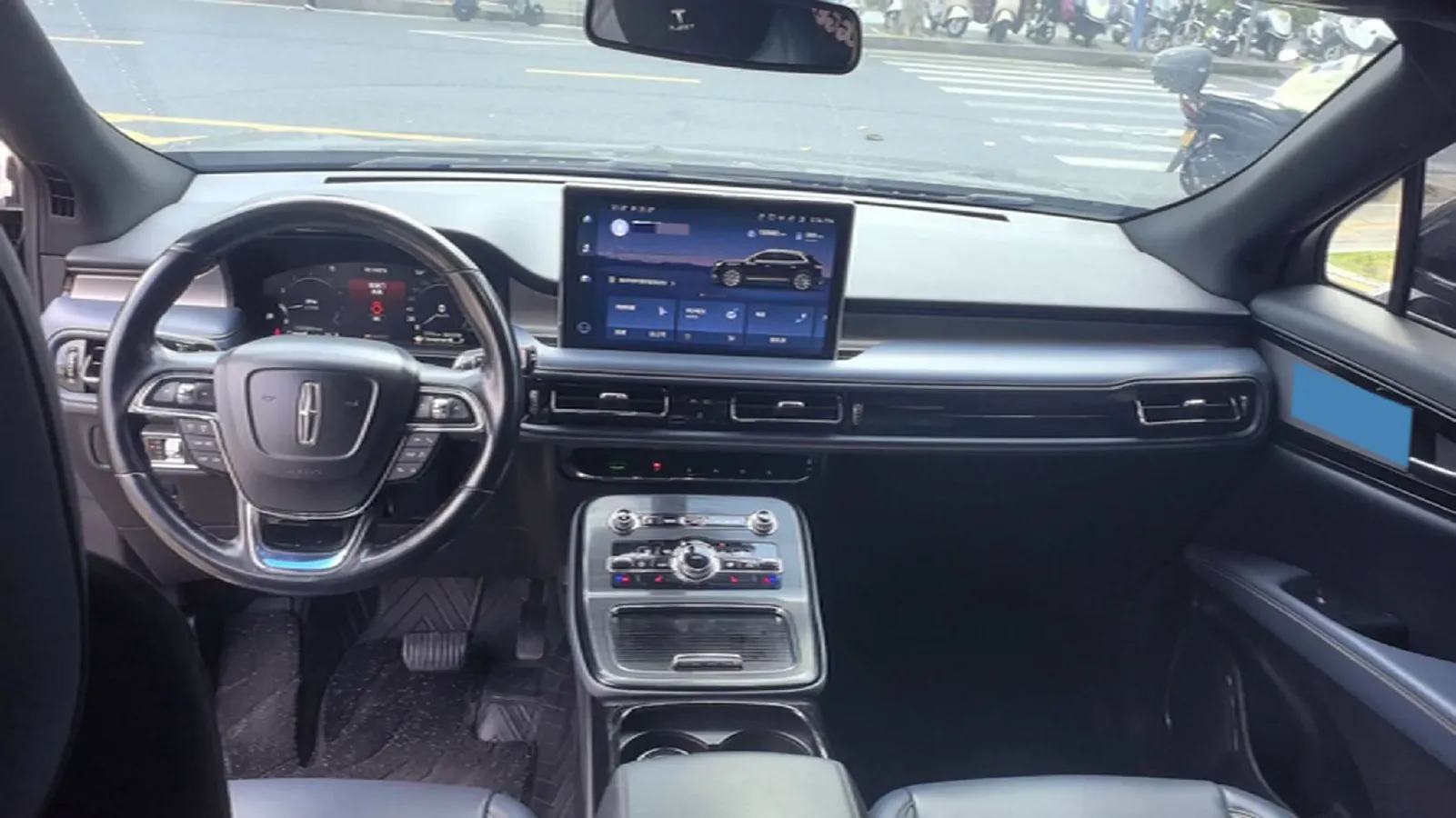 2021 Lincoln Nautilus 2.0T 245HP L4 8AT,autocango,china used car exporter,china ev exporter,chinese used car exporter,chinese used ev exporter