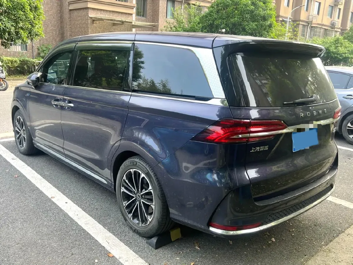 2022 Roewe iMAX8 2.0T 234HP L4 8AT,autocango,china used car exporter,china ev exporter,chinese used car exporter,chinese used ev exporter