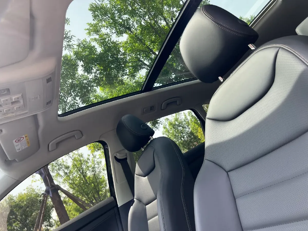 2022 Volkswagen Tharu 1.4T 150HP L4 7DCT,autocango,china used car exporter,china ev exporter,chinese used car exporter,chinese used ev exporter