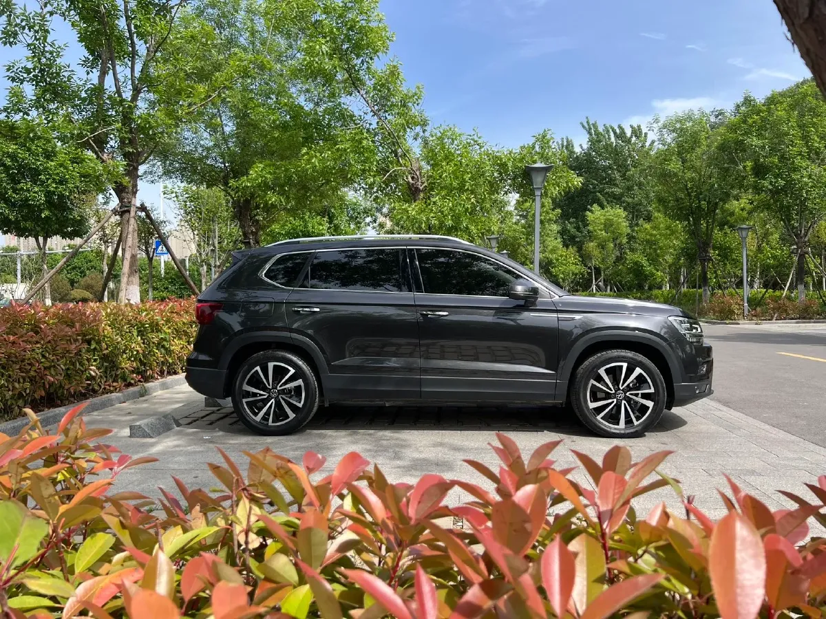 2022 Volkswagen Tharu 1.4T 150HP L4 7DCT,autocango,china used car exporter,china ev exporter,chinese used car exporter,chinese used ev exporter