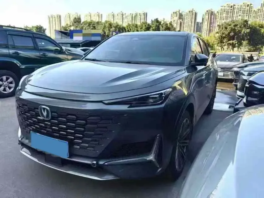 2024 ChangAn X7 PLUS 1.5T 188HP L4 7DCT,autocango,china used car exporter,china ev exporter,chinese used car exporter,chinese used ev exporter