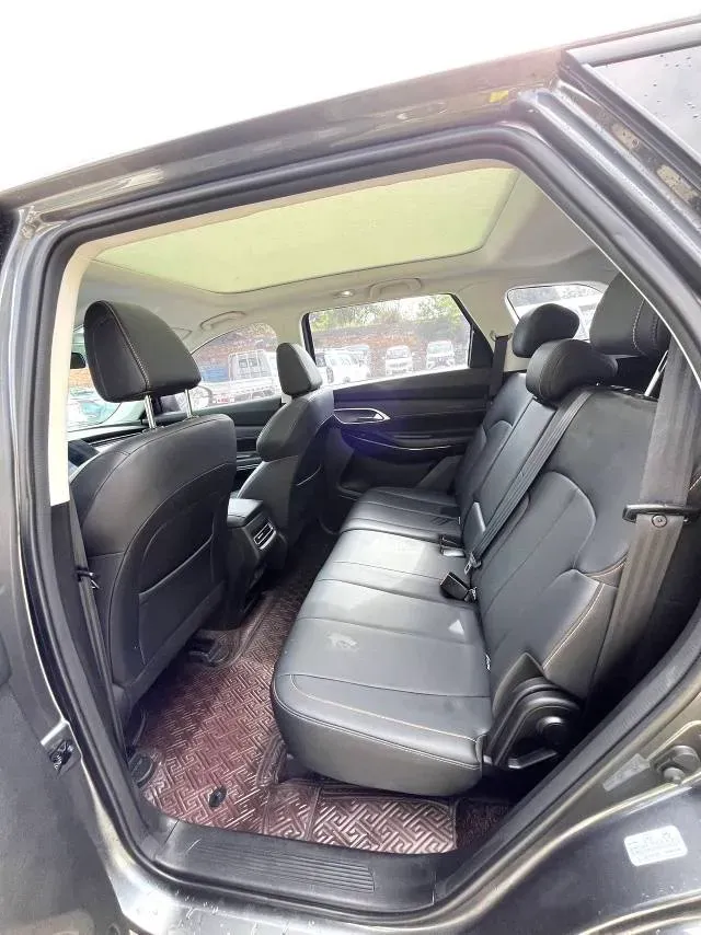 2024 ChangAn X7 PLUS 1.5T 188HP L4 7DCT,autocango,china used car exporter,china ev exporter,chinese used car exporter,chinese used ev exporter