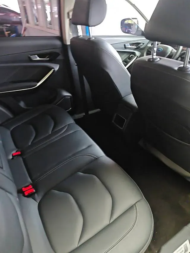 2018 FAW Senia R9 1.2T 143HP L4 7DCT,autocango,china used car exporter,china ev exporter,chinese used car exporter,chinese used ev exporter