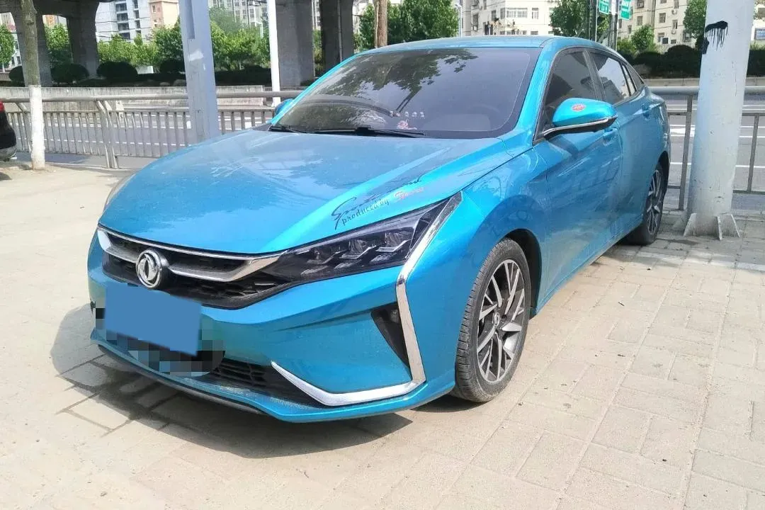 2020 DongFeng Aeolus YiXuan 1.5T 150HP L4 6DCT,autocango,china used car exporter,china ev exporter,chinese used car exporter,chinese used ev exporter