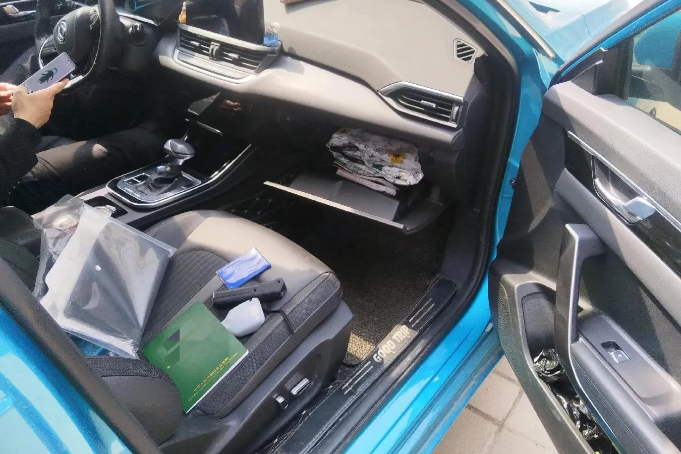 2020 DongFeng Aeolus YiXuan 1.5T 150HP L4 6DCT,autocango,china used car exporter,china ev exporter,chinese used car exporter,chinese used ev exporter