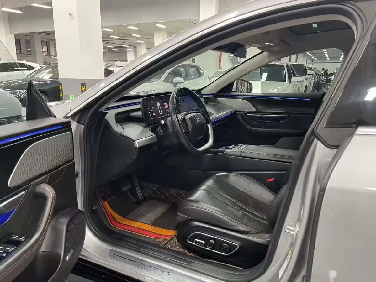 2023 Xpeng P7 BEV 70.8KWH,autocango,china used car exporter,china ev exporter,chinese used car exporter,chinese used ev exporter