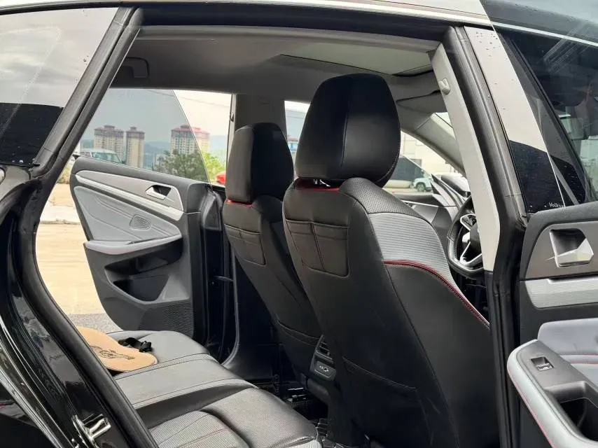 2023 Volkswagen Lamando 1.4T 150HP L4 7DCT,autocango,china used car exporter,china ev exporter,chinese used car exporter,chinese used ev exporter