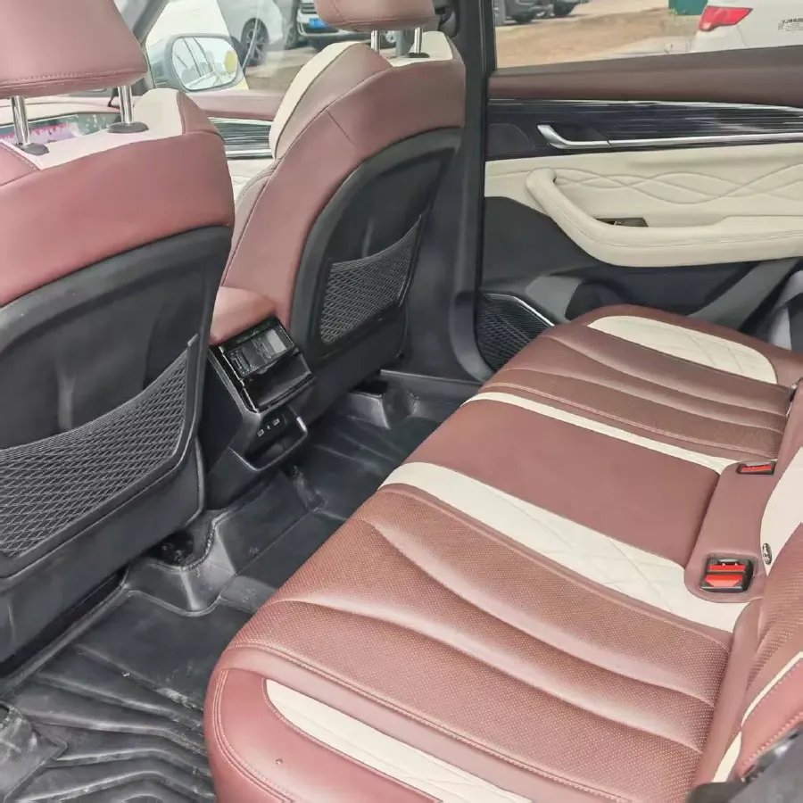 2021 Geely Monjaro 2.0T 218HP L4 7DCT,autocango,china used car exporter,china ev exporter,chinese used car exporter,chinese used ev exporter