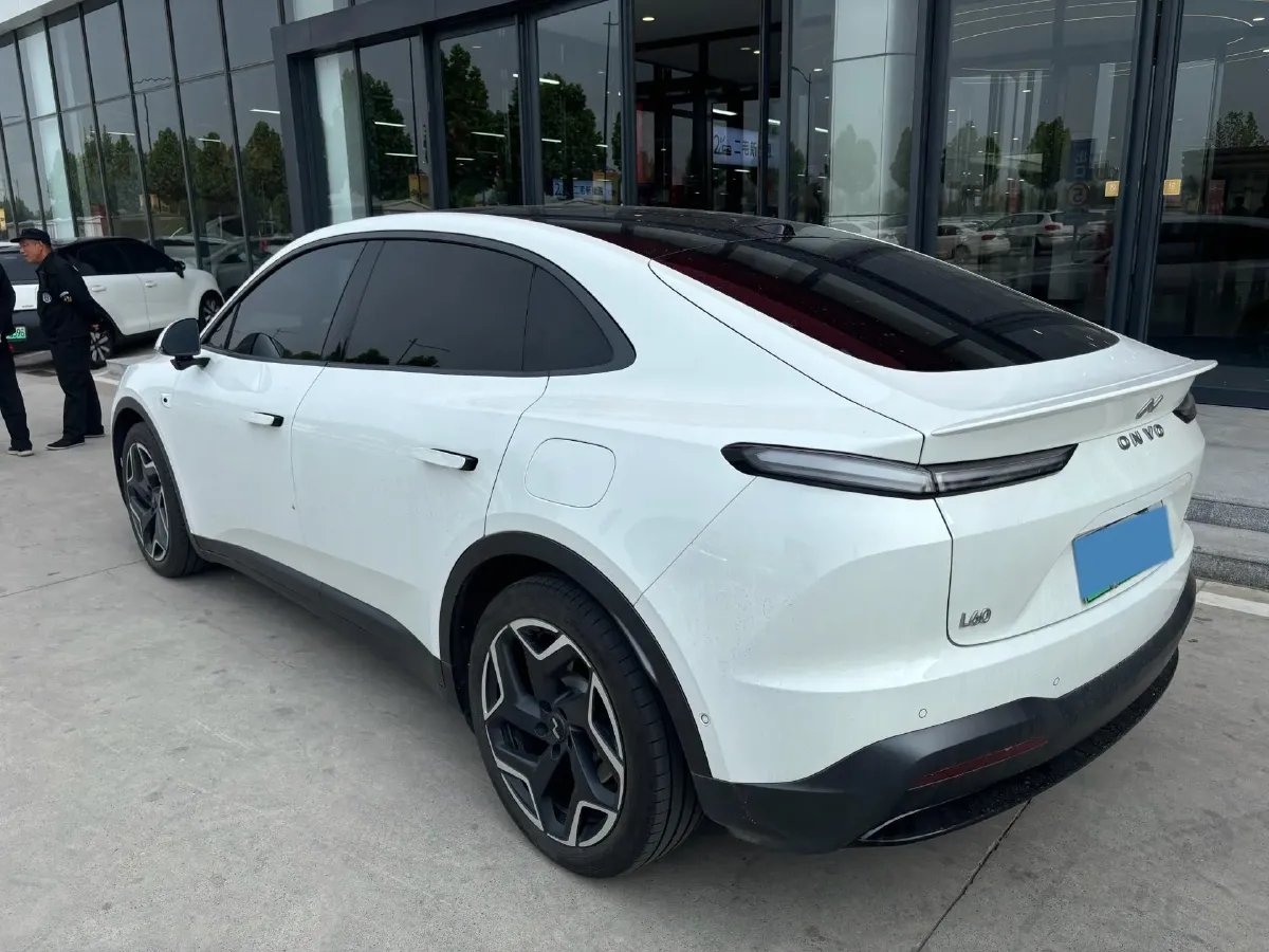 2024 IM L6 BEV 75KWH,autocango,china used car exporter,china ev exporter,chinese used car exporter,chinese used ev exporter