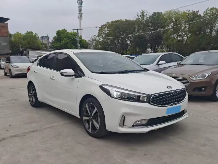 2017 Kia K3 1.6L 128HP L4 6AT,autocango,china used car exporter,china ev exporter,chinese used car exporter,chinese used ev exporter