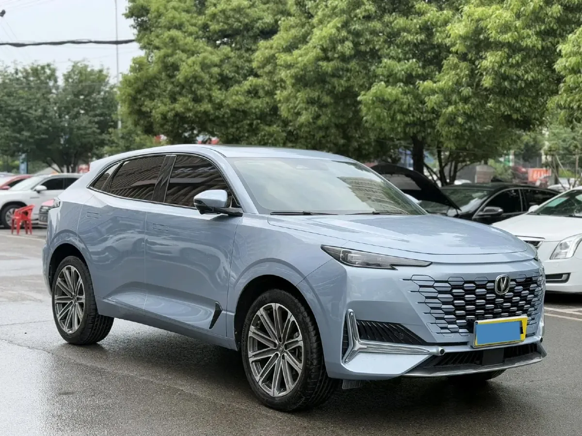 2021 ChangAn UNI-K 2.0T 233HP L4 8AT,autocango,china used car exporter,china ev exporter,chinese used car exporter,chinese used ev exporter