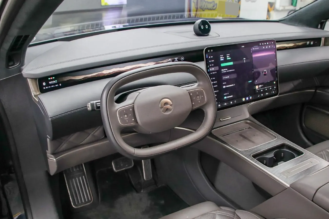 2025 NIO ET9 BEV 100KWH,autocango,china used car exporter,china ev exporter,chinese used car exporter,chinese used ev exporter