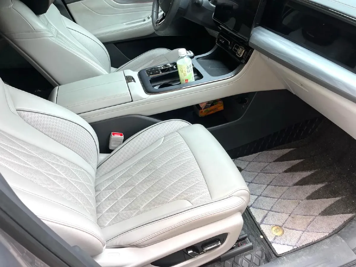 2022 GAC Trumpchi GS8 2.0T 190HP L4 E-CVT Hybrid,autocango,china used car exporter,china ev exporter,chinese used car exporter,chinese used ev exporter