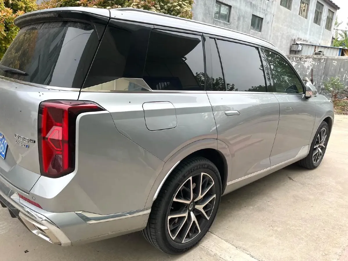 2022 GAC Trumpchi GS8 2.0T 190HP L4 E-CVT Hybrid,autocango,china used car exporter,china ev exporter,chinese used car exporter,chinese used ev exporter