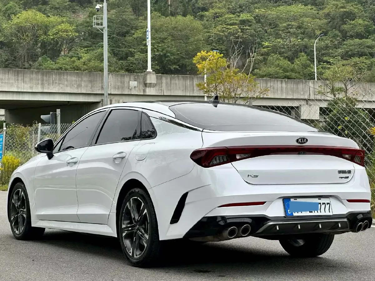 2020 Kia K5 2.0T 240HP L4 8AT,autocango,china used car exporter,china ev exporter,chinese used car exporter,chinese used ev exporter