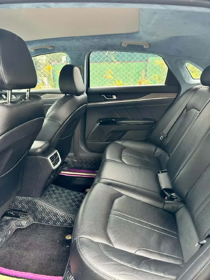 2020 Kia K5 2.0T 240HP L4 8AT,autocango,china used car exporter,china ev exporter,chinese used car exporter,chinese used ev exporter