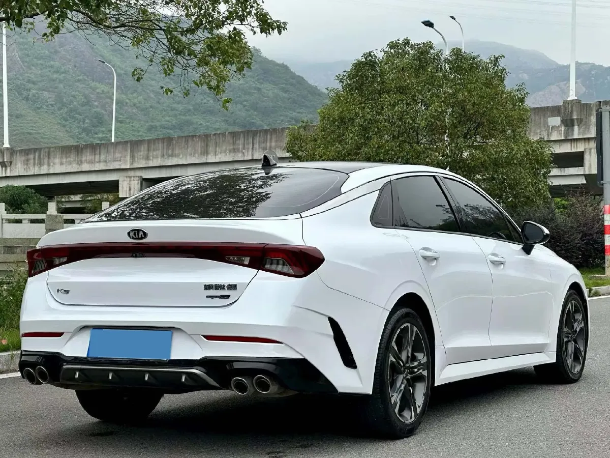 2020 Kia K5 2.0T 240HP L4 8AT,autocango,china used car exporter,china ev exporter,chinese used car exporter,chinese used ev exporter
