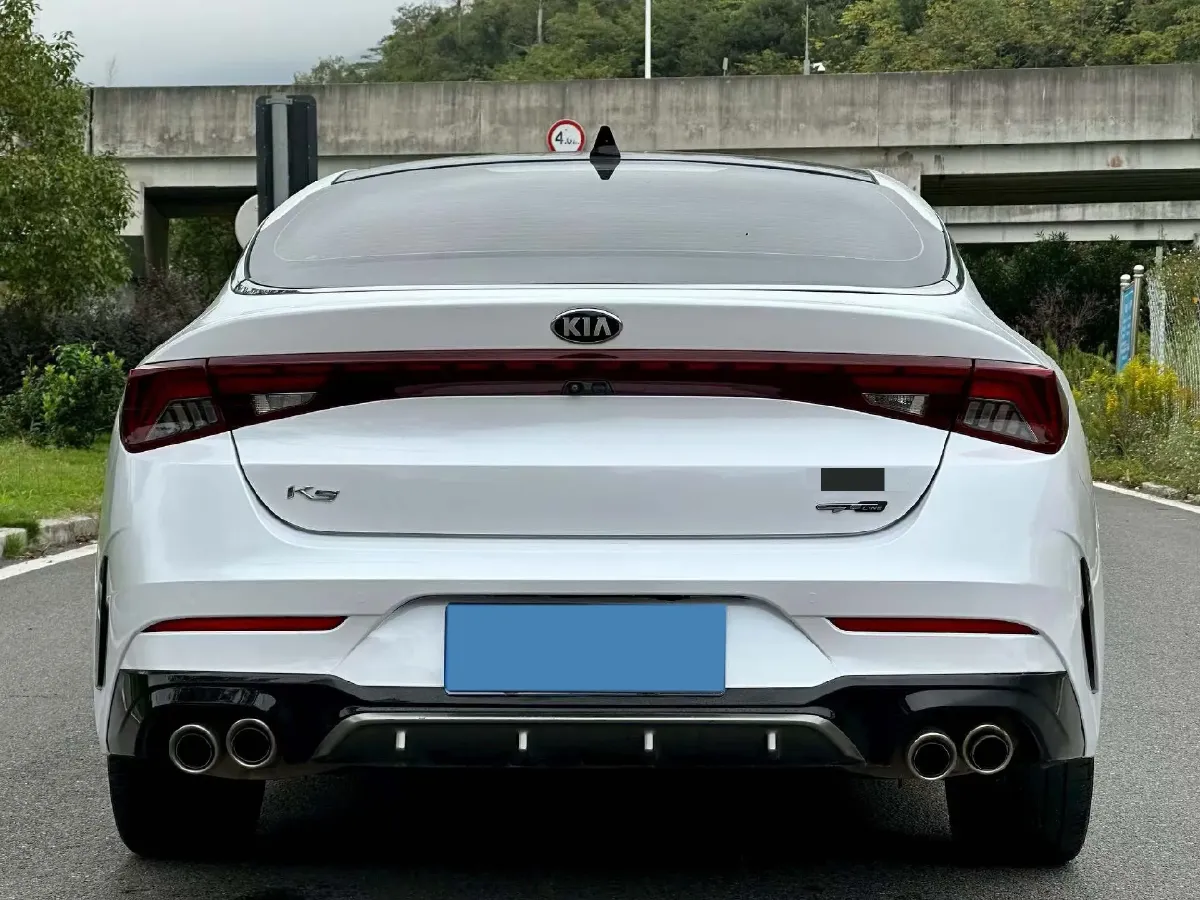 2020 Kia K5 2.0T 240HP L4 8AT,autocango,china used car exporter,china ev exporter,chinese used car exporter,chinese used ev exporter