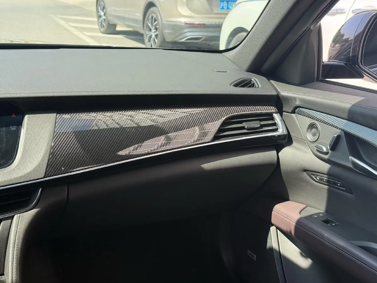 2022 Cadillac CT6 2.0T 237HP L4 10AT,autocango,china used car exporter,china ev exporter,chinese used car exporter,chinese used ev exporter