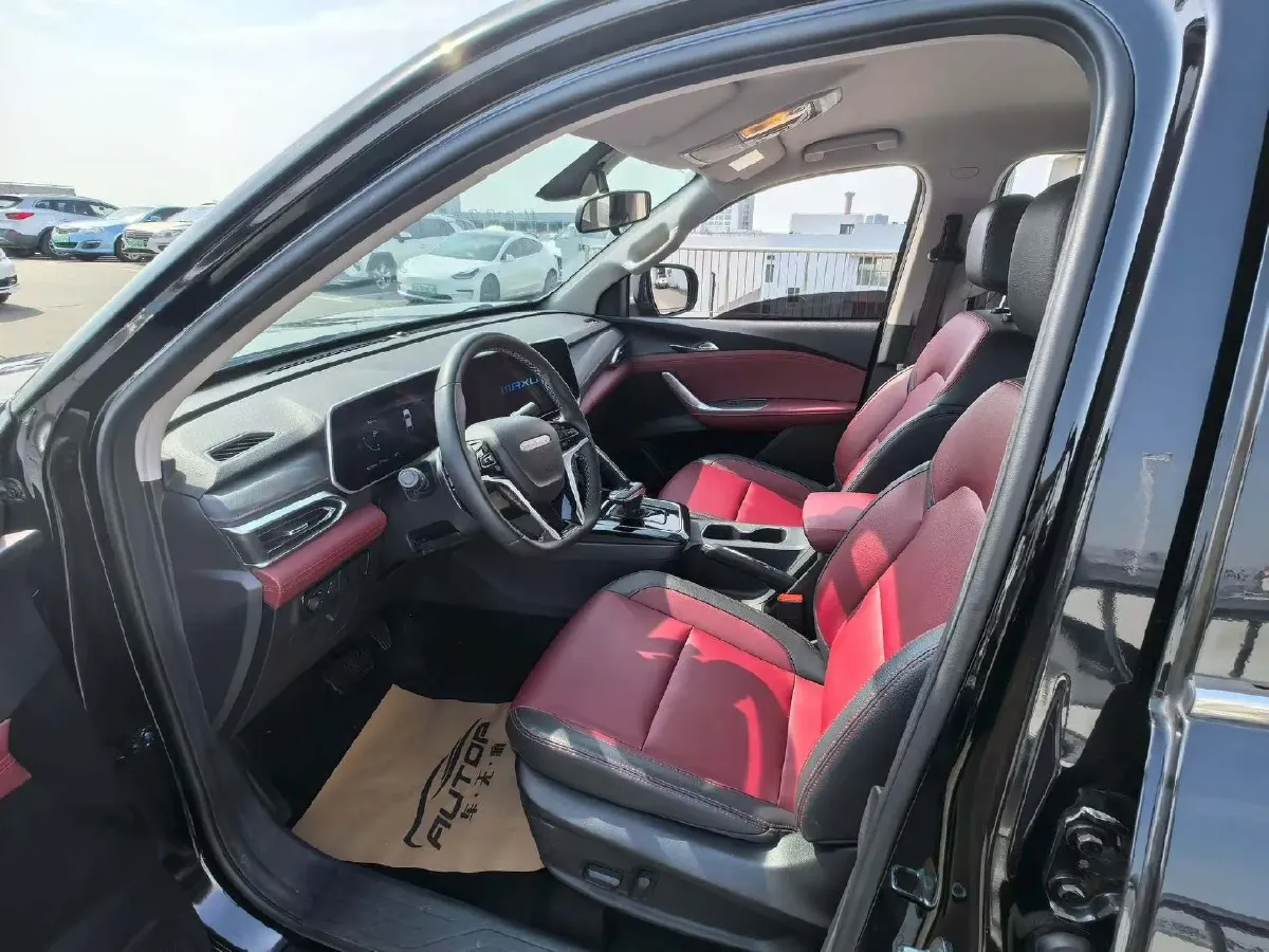 2023 MAXUS Interstellar 2.0T 261HP L4 8AT,autocango,china used car exporter,china ev exporter,chinese used car exporter,chinese used ev exporter