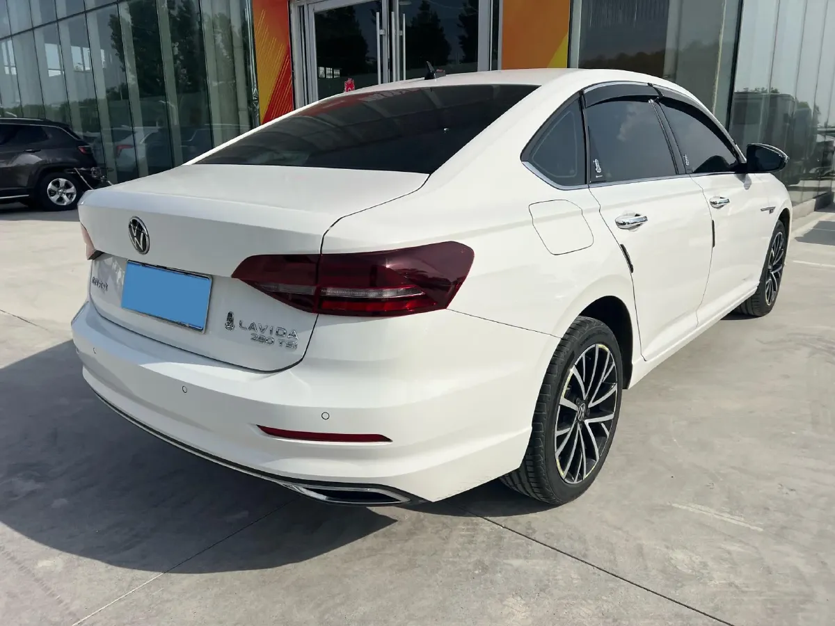 2021 Volkswagen Lavida 1.4T 150HP L4 7DCT,autocango,china used car exporter,china ev exporter,chinese used car exporter,chinese used ev exporter