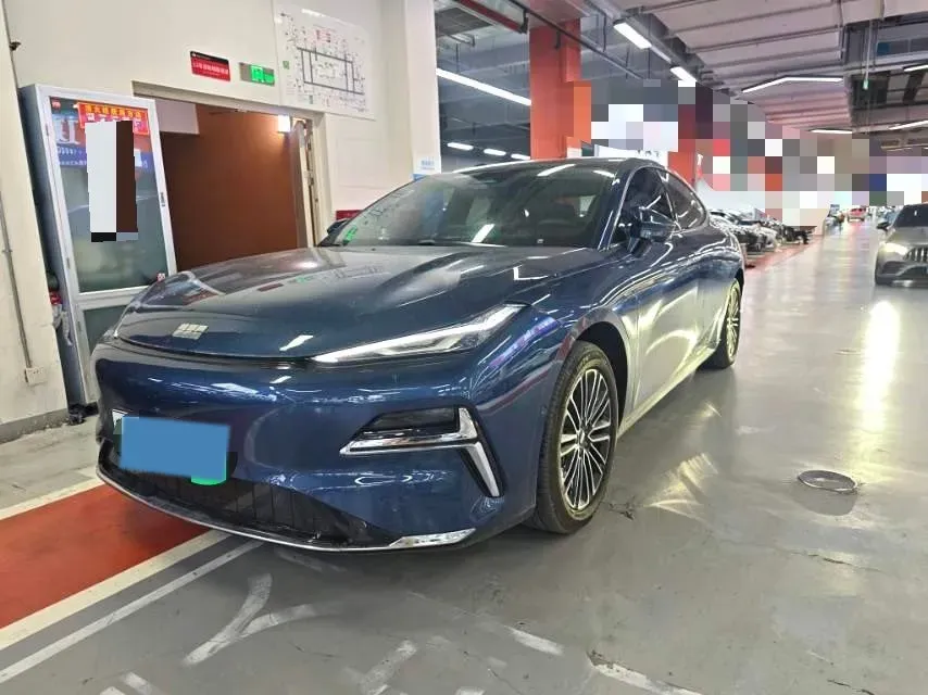 2025 Geely Galaxy Starshine 8 1.5L 112HP L4 1DHT PHEV,autocango,china used car exporter,china ev exporter,chinese used car exporter,chinese used ev exporter