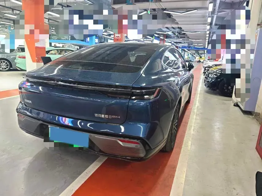 2025 Geely Galaxy Starshine 8 1.5L 112HP L4 1DHT PHEV,autocango,china used car exporter,china ev exporter,chinese used car exporter,chinese used ev exporter