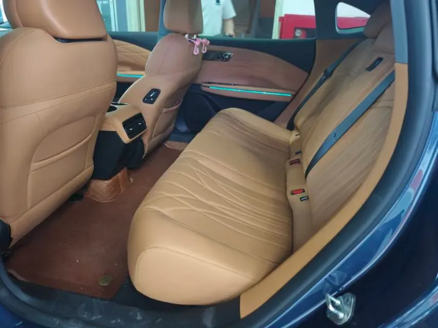 2025 Geely Galaxy Starshine 8 1.5L 112HP L4 1DHT PHEV,autocango,china used car exporter,china ev exporter,chinese used car exporter,chinese used ev exporter